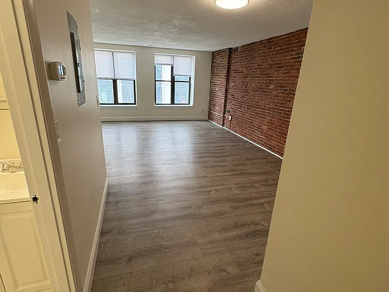 1088 Boylston St #5 — Photo 6