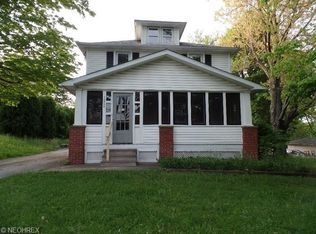 13956 E Center St, Burton, OH 44021