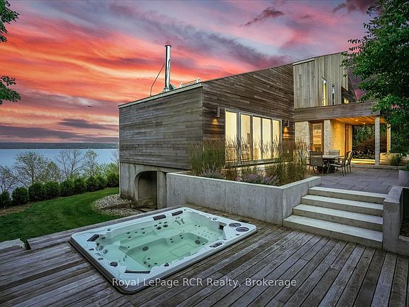 3rd image of 20 Everett Rd