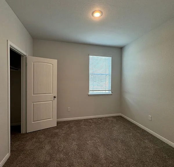 11131 Hollinger Cir — Photo 19