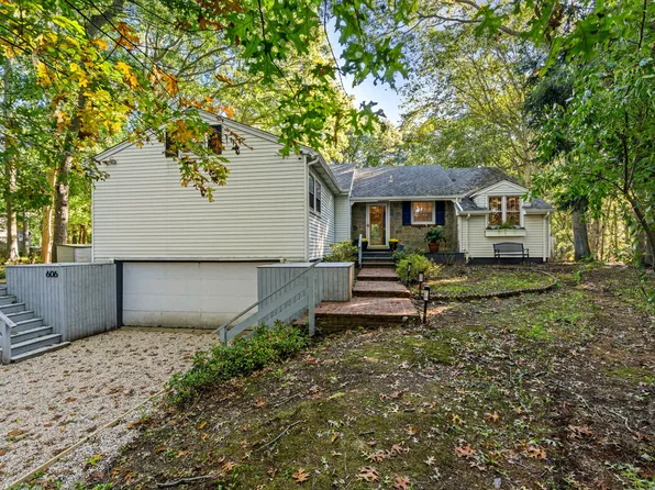 606 Majors Path, Southampton, NY 11968