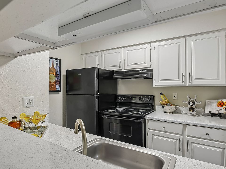 Kitchen at 2400 Briarwest