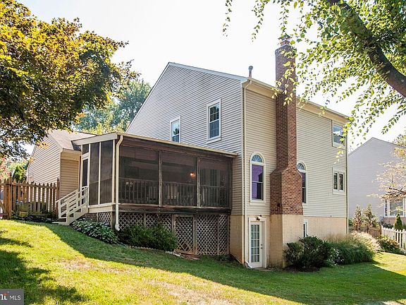 5th image of 17228 Evangeline Ln