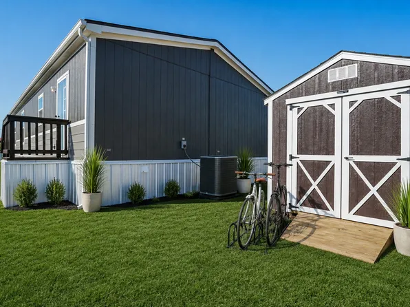 1604 Swallowtail Dr, Cleburne, TX 76033