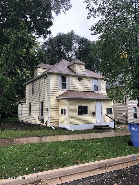1st image of 316 Spencer St NE