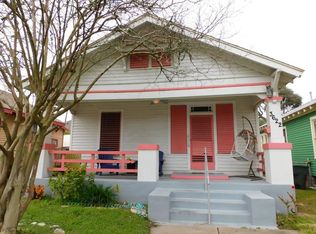 3622 Avenue S, Galveston, TX 77550