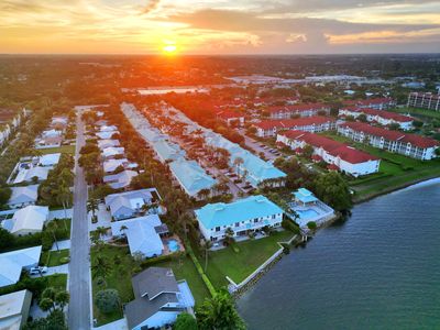 140 Barefoot Cove, Hypoluxo, FL, 33462