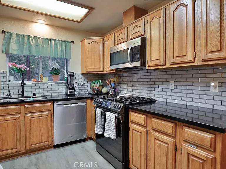 23747 Bowl Rd — Photo 16