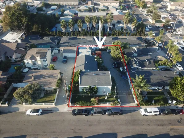 758 W 20th St, Costa Mesa, CA 92627