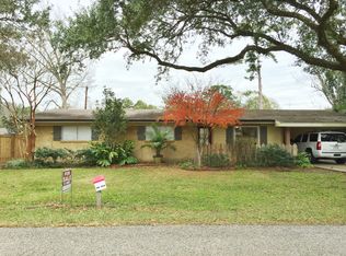 203 Live Oak Dr, Lafayette, LA 70503