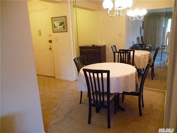 3rd image of 15131 88th St APT 4F