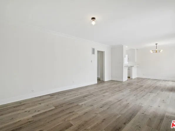 7540 Hampton Ave APT 206, Los Angeles, CA 90046
