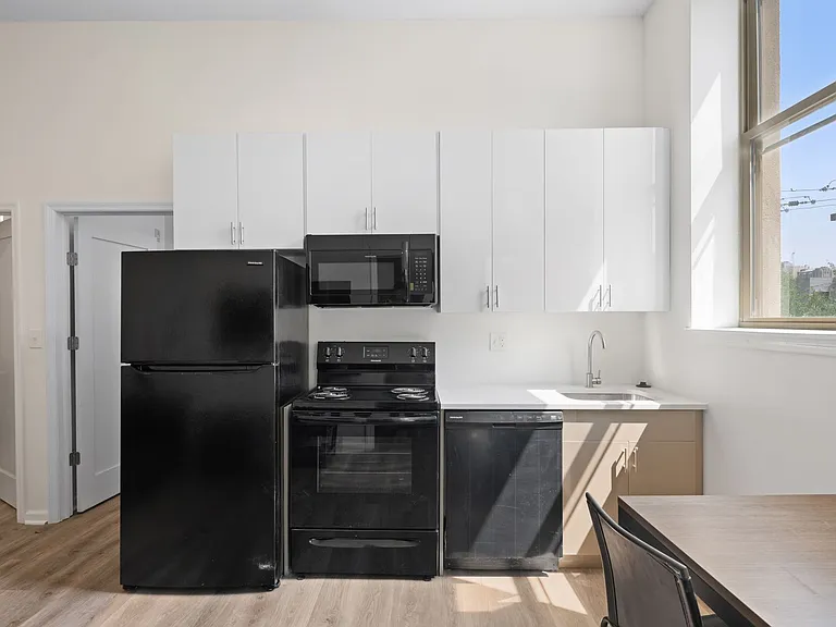 Owl's Nest Apartments — Photo 27