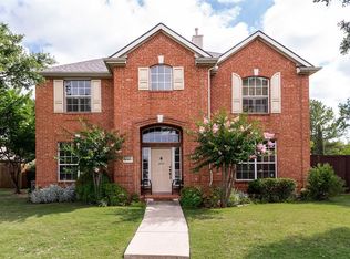 1500 Caldwell Cir, Carrollton, TX 75010