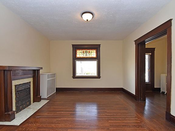 2nd image of 4033 Taylor Ave
