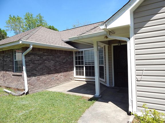 2nd image of 2629 Palmer Dr