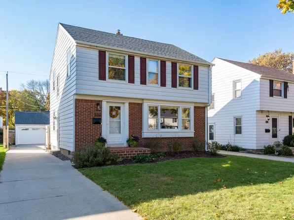 5311 North Kent AVENUE, Whitefish Bay, WI 53217