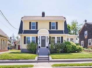 115 Marbury Ave, Pawtucket, RI 02860