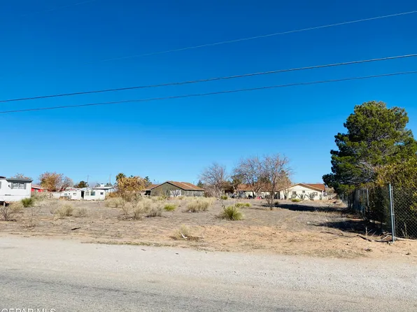 15025 Yucca Trl, El Paso, TX 79938