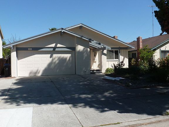 5th image of 378 Lassenpark Cir