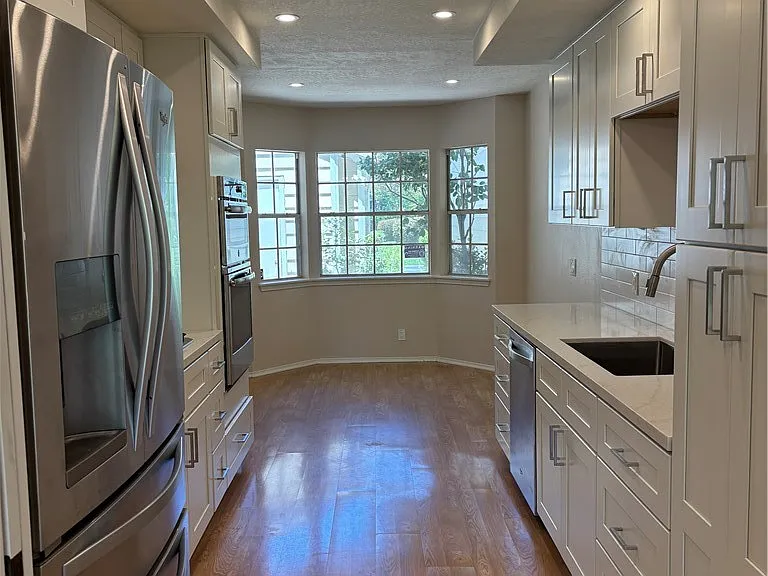 451 Medford Ct #102 — Photo 7