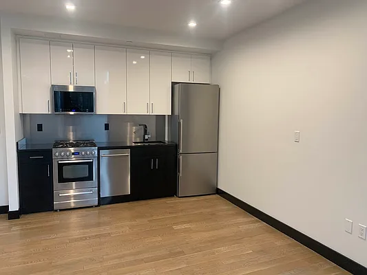 Rented by Douglas Elliman | media 25