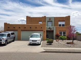 5040 Sanbusco Dr NE, Rio Rancho, NM 87144