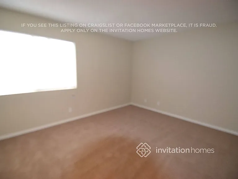 106 Brockton Ct — Photo 6