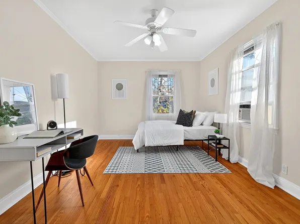 7 Roosevelt Terrace image 21 of 49