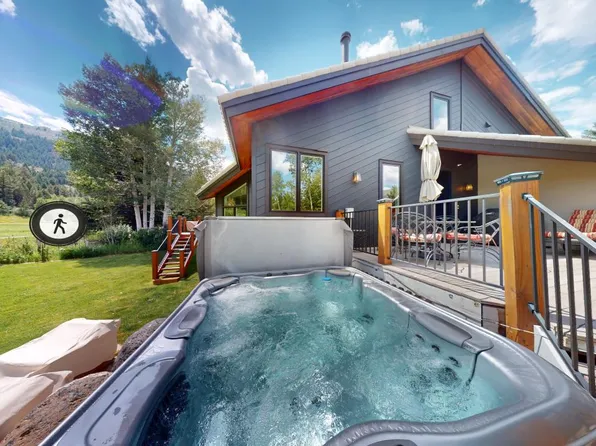 422 Deer Blvd, Avon, CO 81620