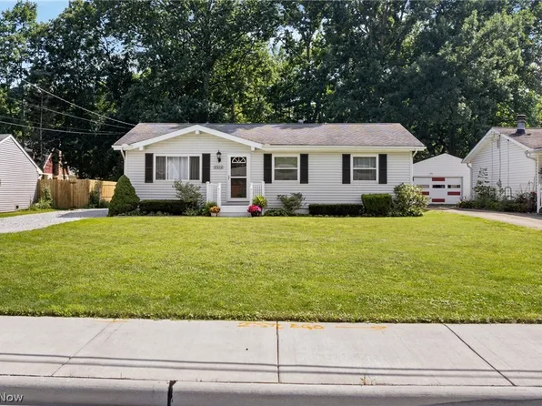 3316 Herbert St, Mogadore, OH 44260