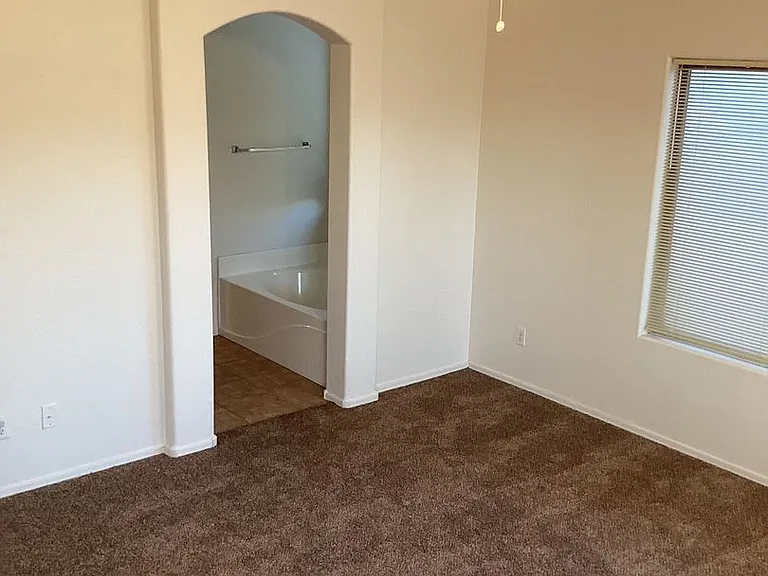 6631 S 18th Ln — Photo 17