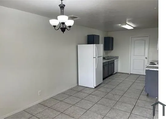 9486 Celine Dr — Photo 11