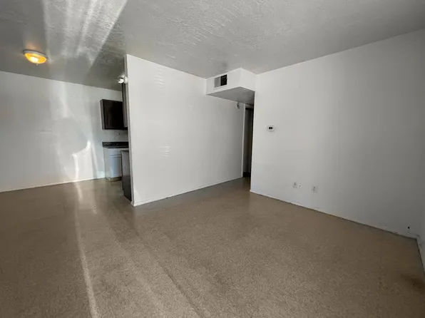 2315 North Jefferson Street, 2315 N Jefferson St #5, Hobbs, NM 88240