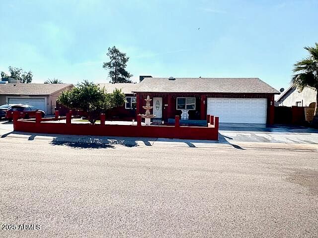 1st image of 8623 W INDIANOLA Avenue