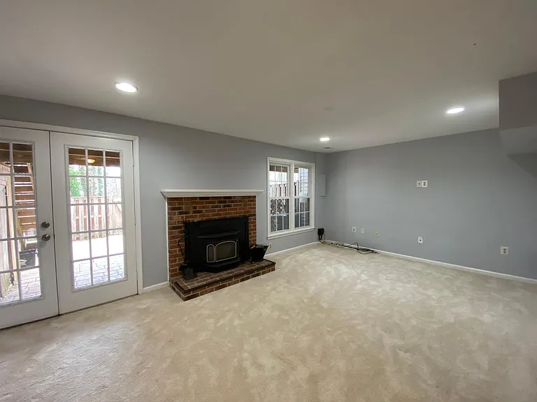 6323 Millwood Ct — Photo 43