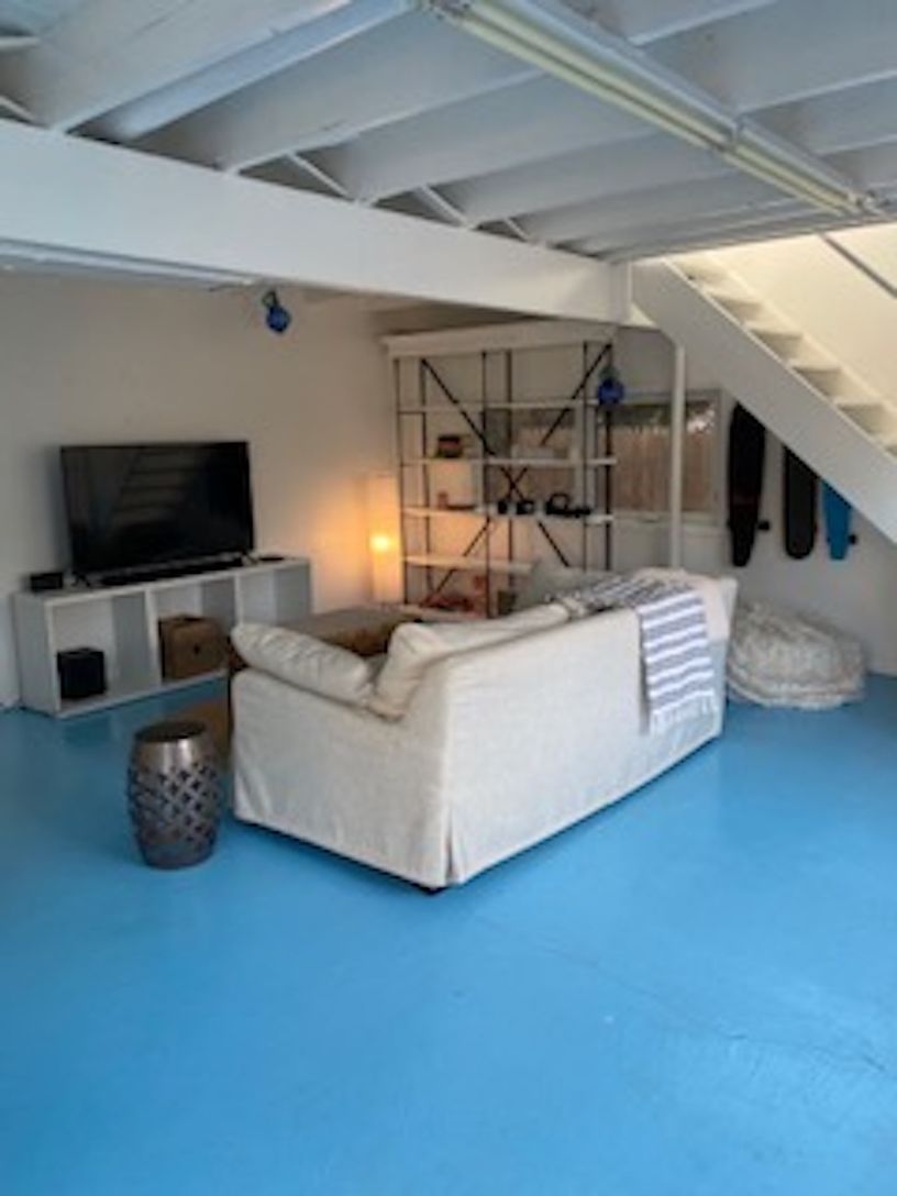  Family media, game and work out room