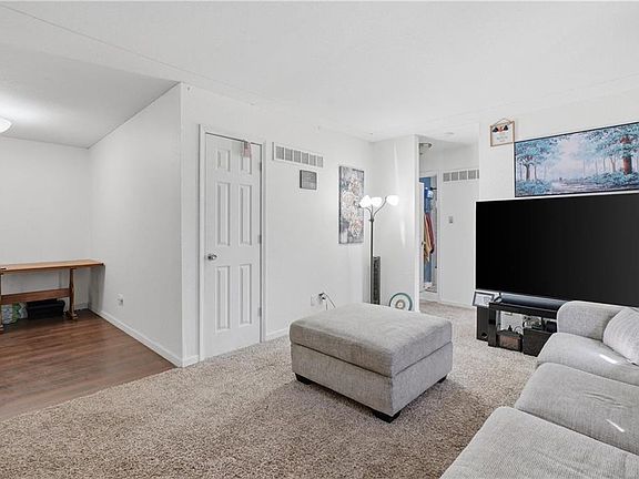 4th image of 4828 N Tullis Dr