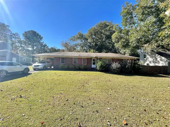 10625 Sandpiper Rd, Jonesboro, GA 30238
