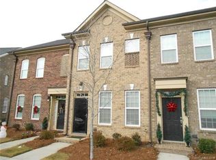 15820 Sharon Dale Dr, Davidson, NC 28036