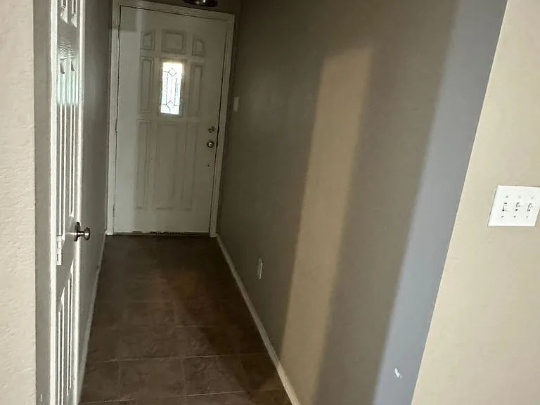 6709 Costa Dr — Photo 19