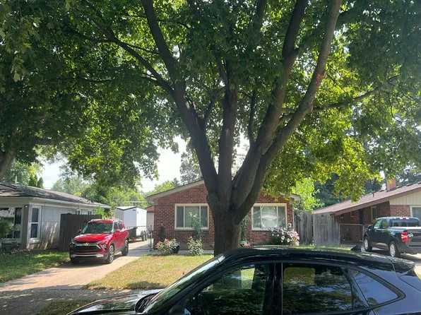9031 Rackham St, Taylor, MI 48180