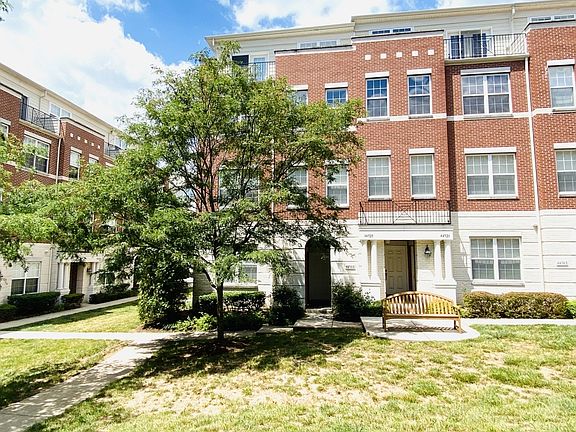 4th image of 4490 Beacon Grove Cir #4490B