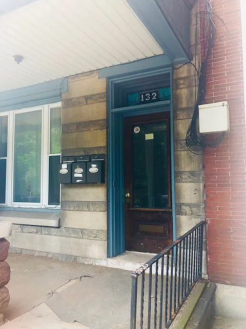 2 bed, 500 sqft, $1,095 — Photo 1