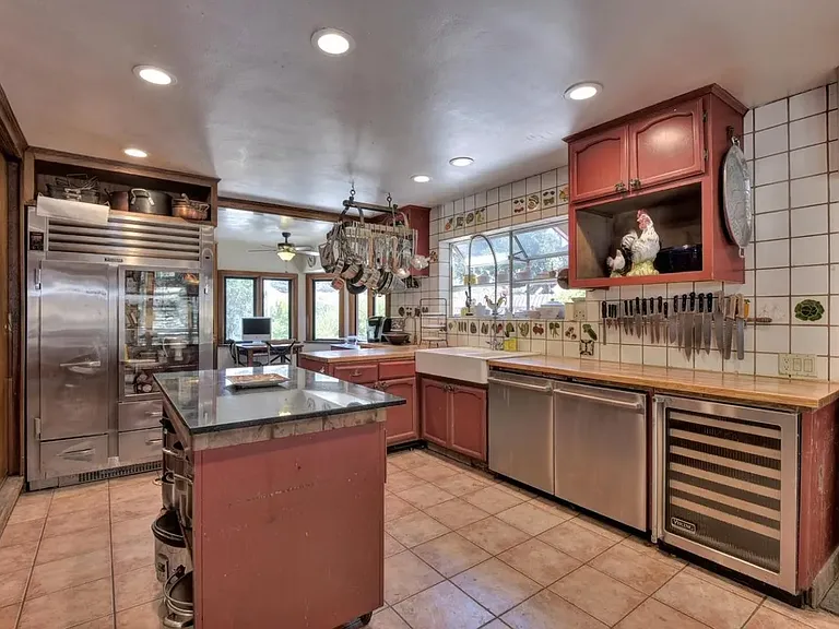 20861 Almaden Rd #20861 — Photo 20