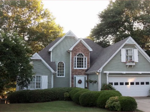 147 Spring Lake Dr, Athens, GA 30605