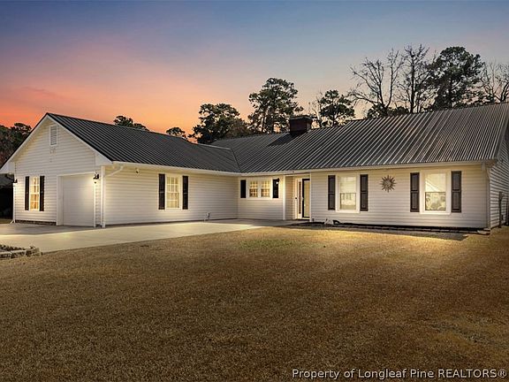 3rd image of 3520 Sugar Cane Cir