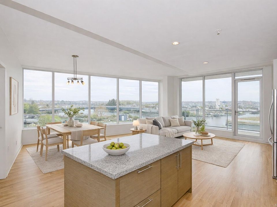 1st image of 399 Tyee Rd #406