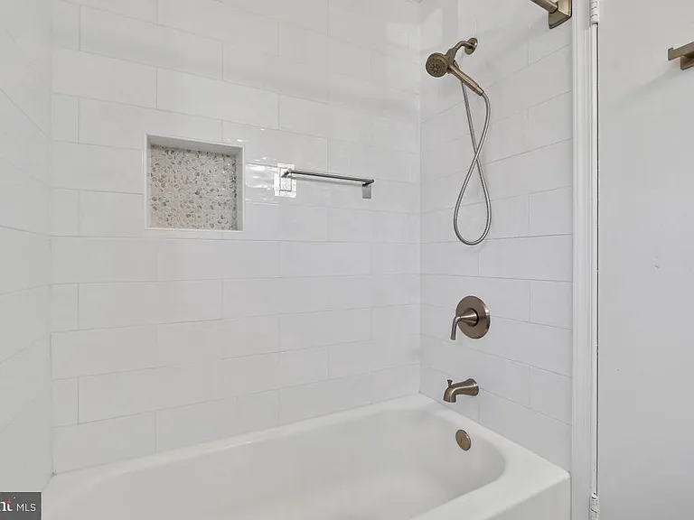 4213 Allison Cir — Photo 23
