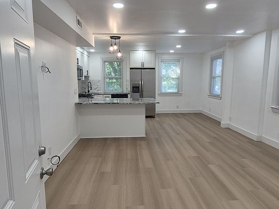 3rd image of 5575 Ogontz Ave Floor 1
